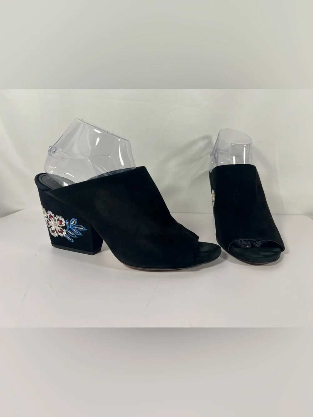 7241: Tory Burch Suede Embroidered Block Heel Mule Sandals Size 9